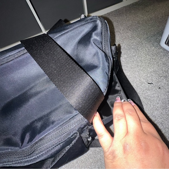 LULULEMON Duffle Bag - Picture 4 of 12